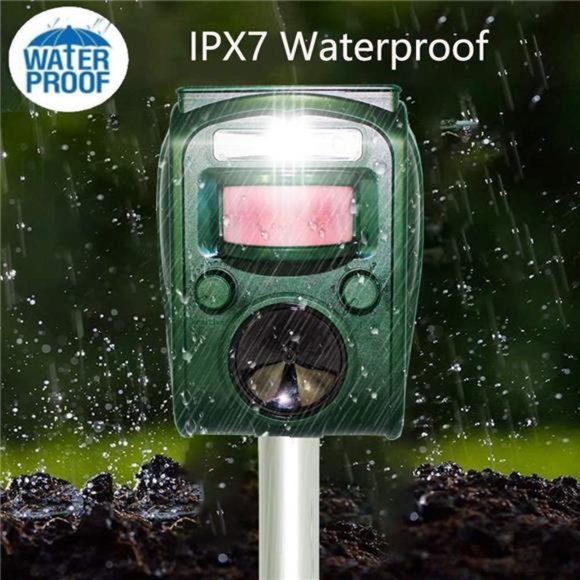 Solar Ultrasonic in Repellent Defender Rat  Waterproof with Motion Detector - Picture 2 of 7